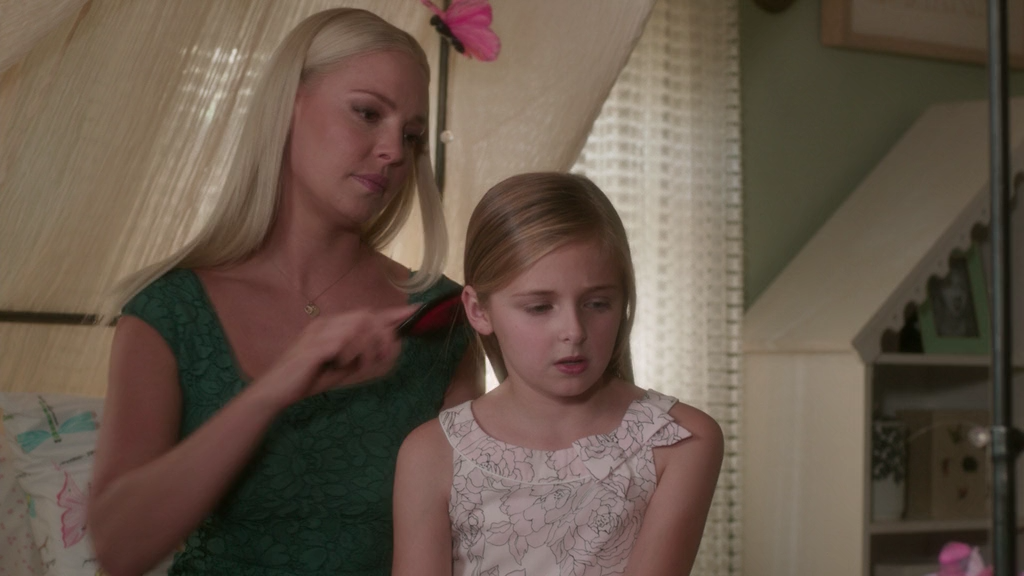 исчезнувшая дочь. наваждение сериал 2016. наваждение спасти дочь друга. наваждение фильм 1995. наваждение фильм 2017.